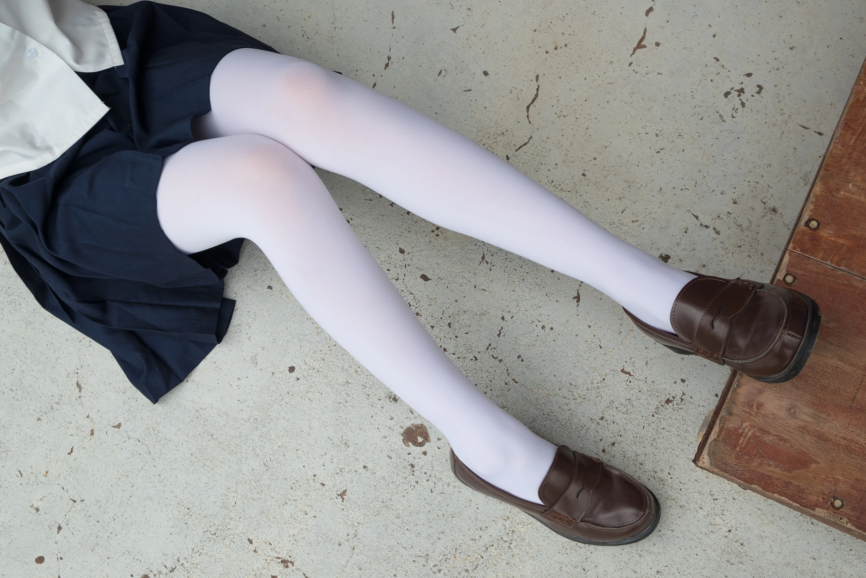 森萝财团 R15-034 [102P]插图8